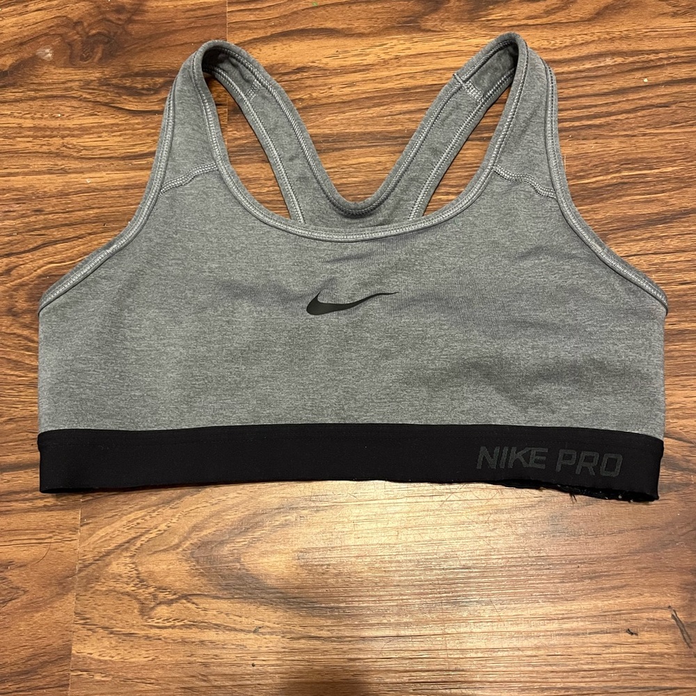 Nike Pro sports bra